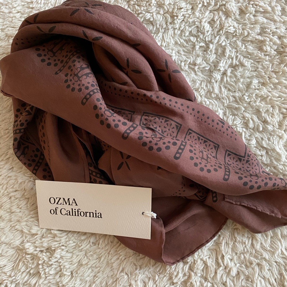 Ozma of California Bandana